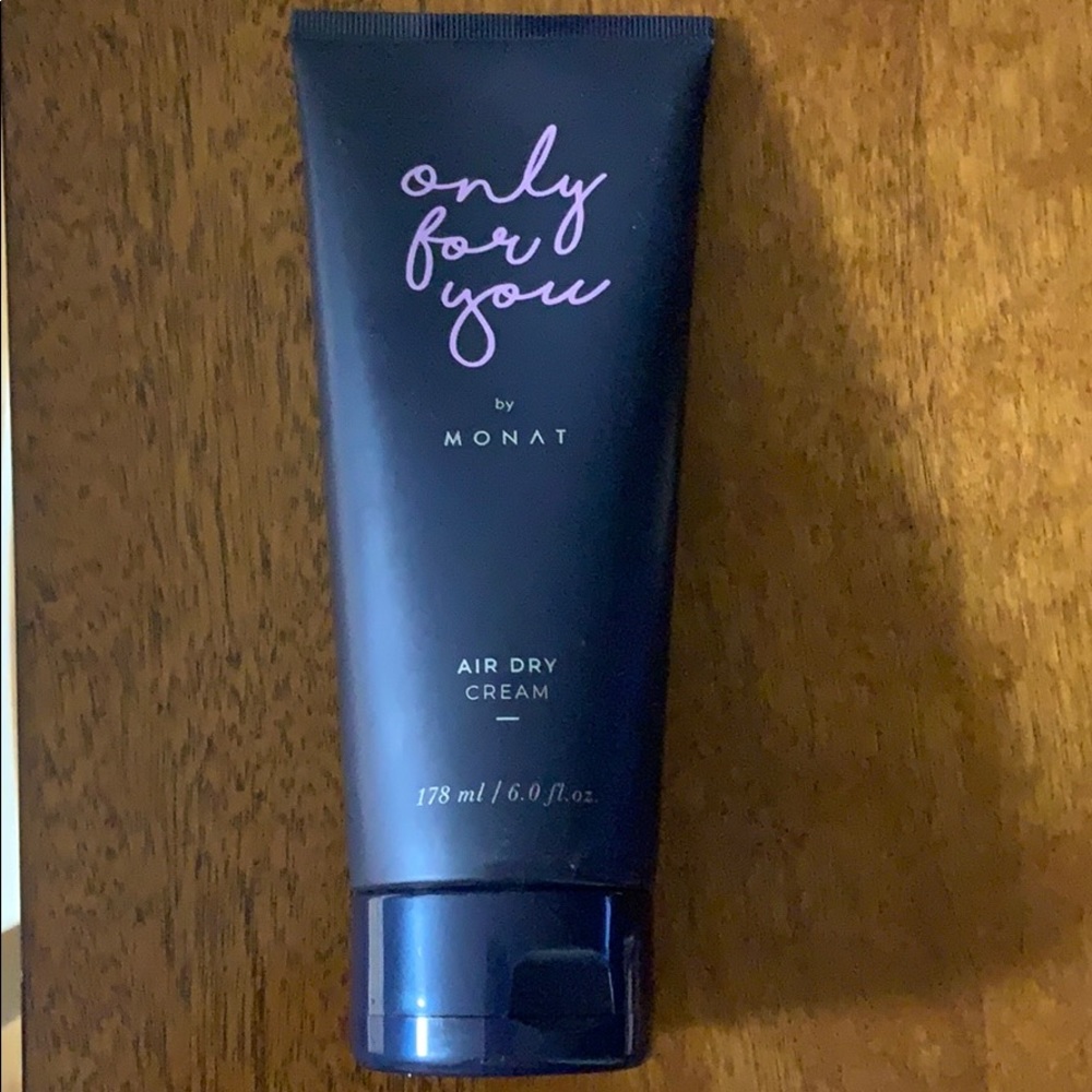 Monat air dry cream
